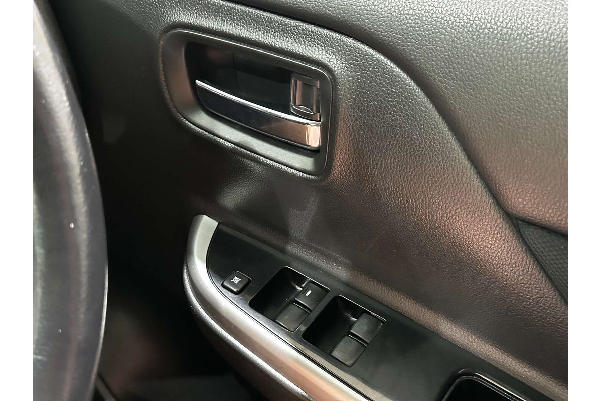 2020 Mitsubishi Triton GLS MR 4X4