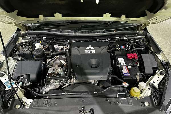 2020 Mitsubishi Triton GLS MR 4X4