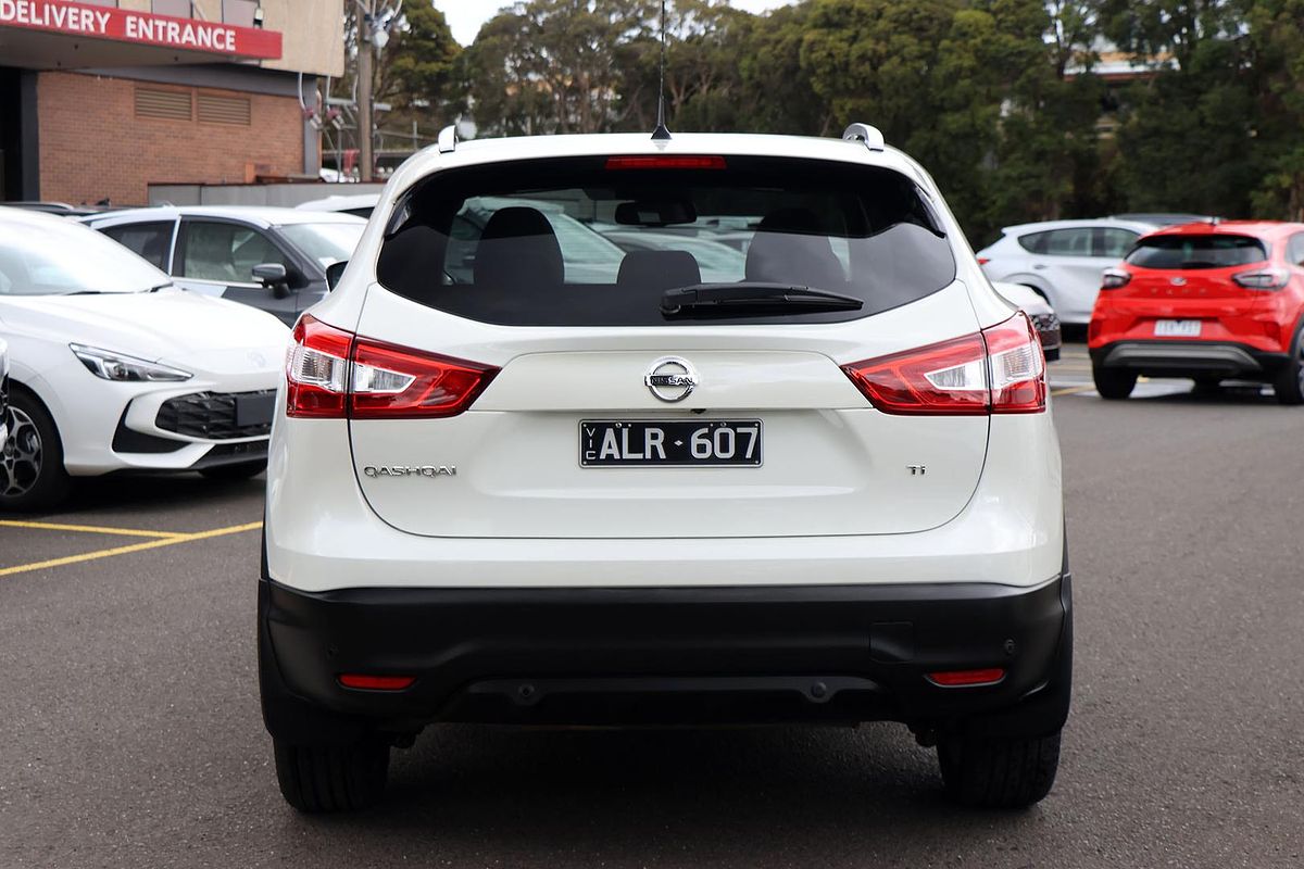 2016 Nissan QASHQAI Ti J11