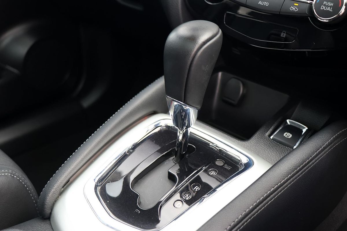 2016 Nissan QASHQAI Ti J11