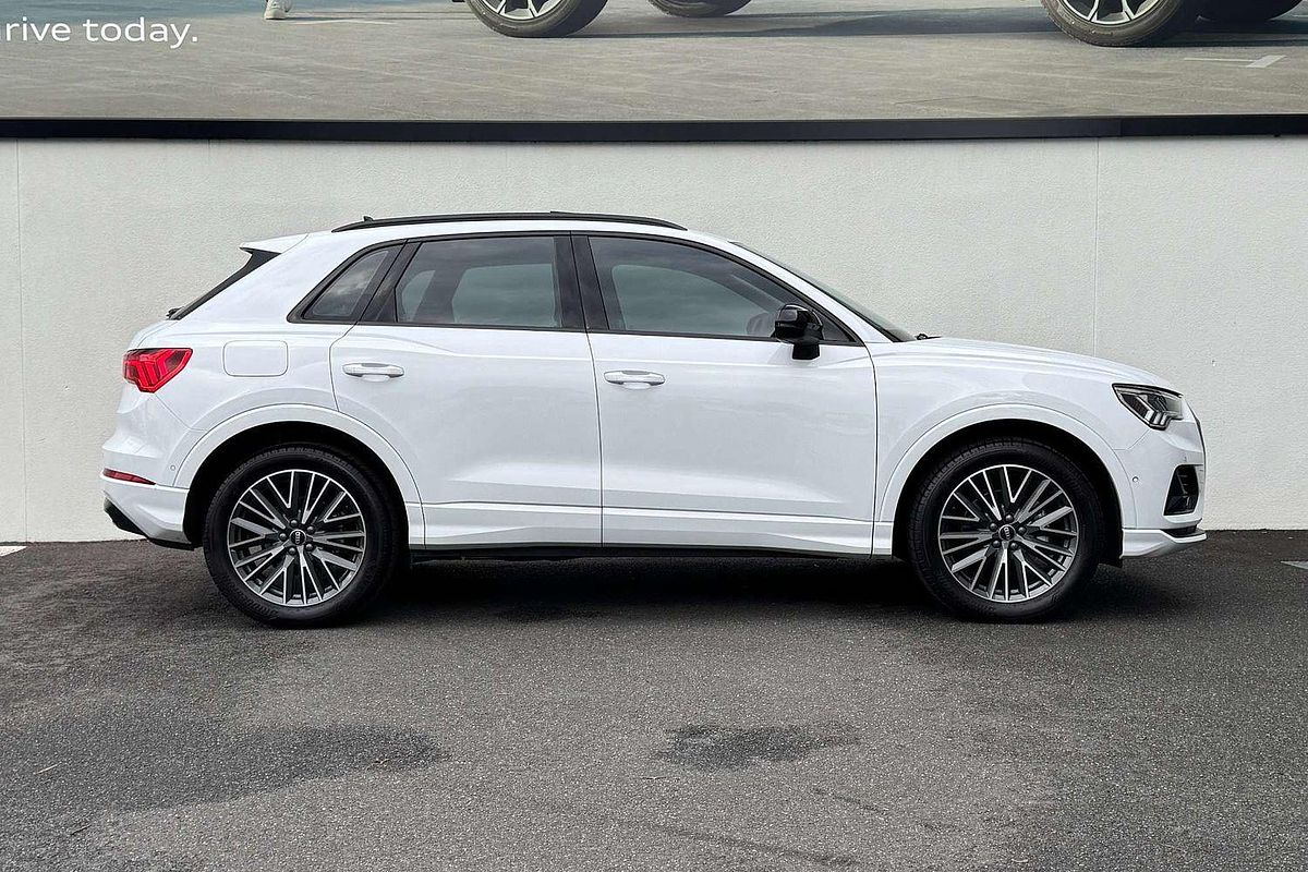 2024 Audi Q3 35 TFSI F3