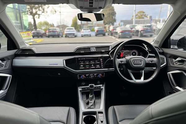 2024 Audi Q3 35 TFSI F3