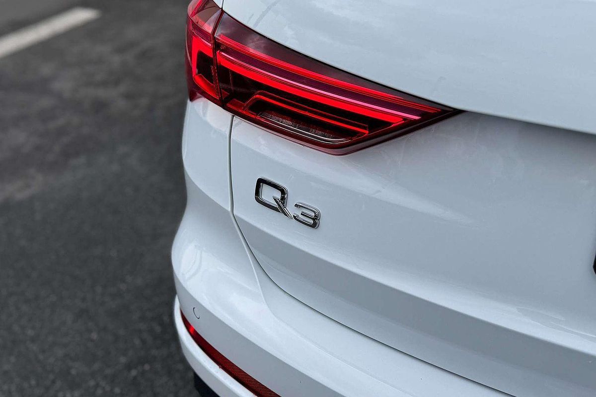 2024 Audi Q3 35 TFSI F3