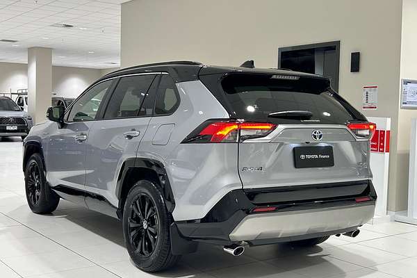 2024 Toyota RAV4 XSE AXAH52R