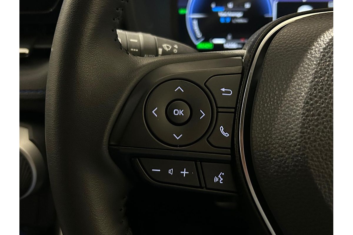 2024 Toyota RAV4 XSE AXAH52R