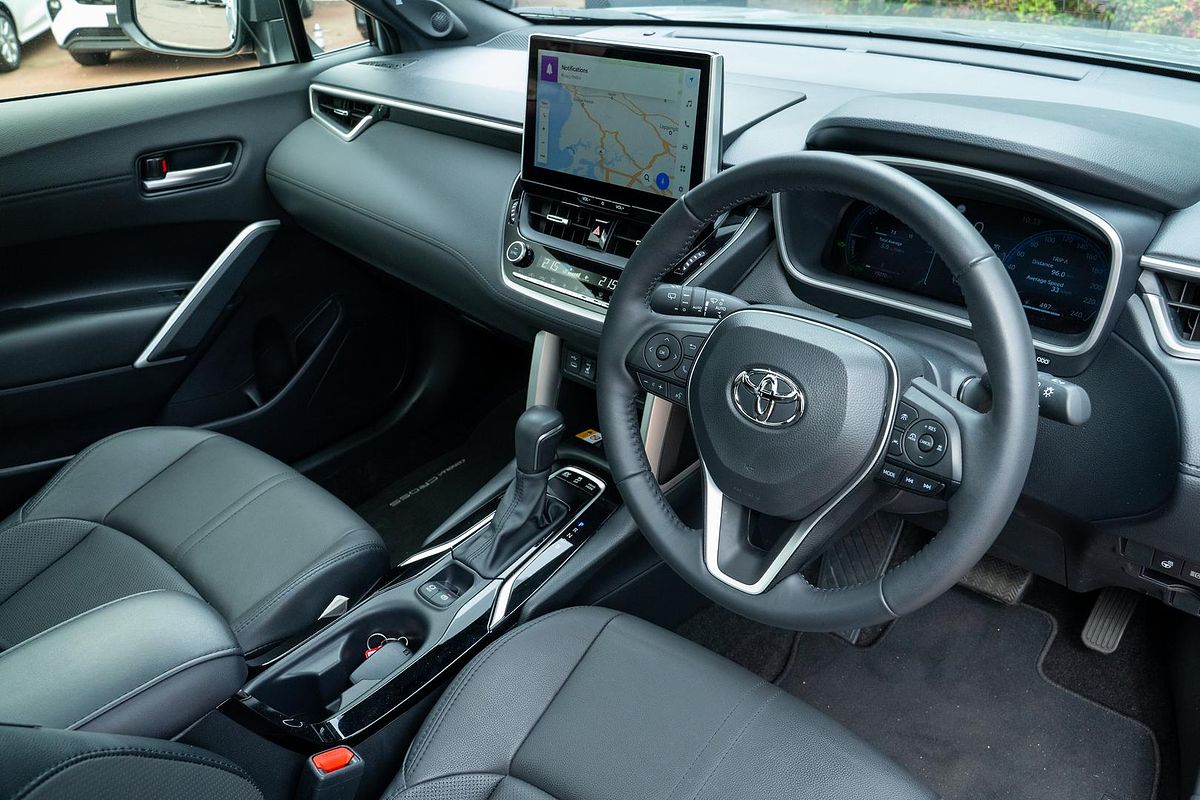 2024 Toyota Corolla Cross Atmos MXGH10R