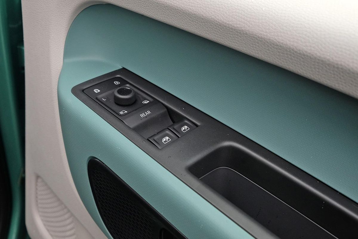 2025 Volkswagen ID. Buzz Pro BEV560 EB LWB
