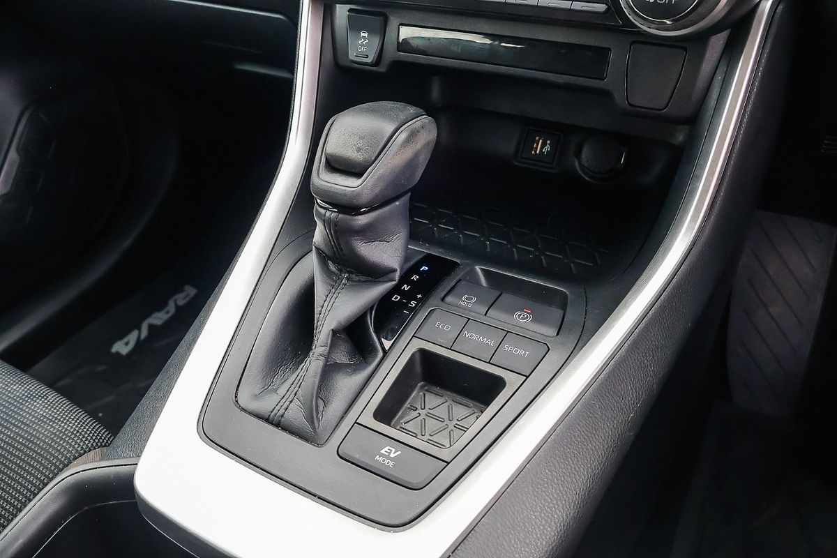 2024 Toyota RAV4 GX AXAH52R