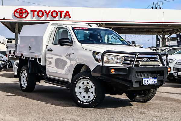 2017 Toyota Hilux SR GUN126R 4X4