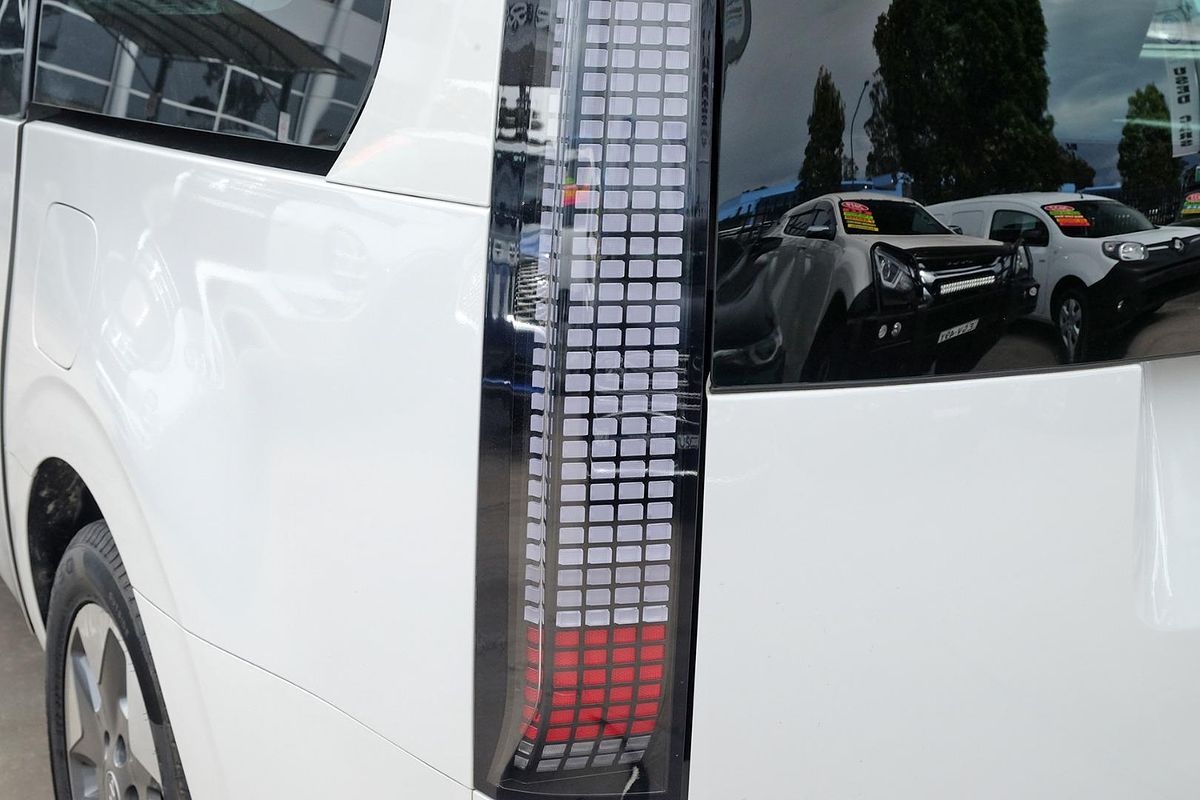 2022 Hyundai STARIA US4.V1