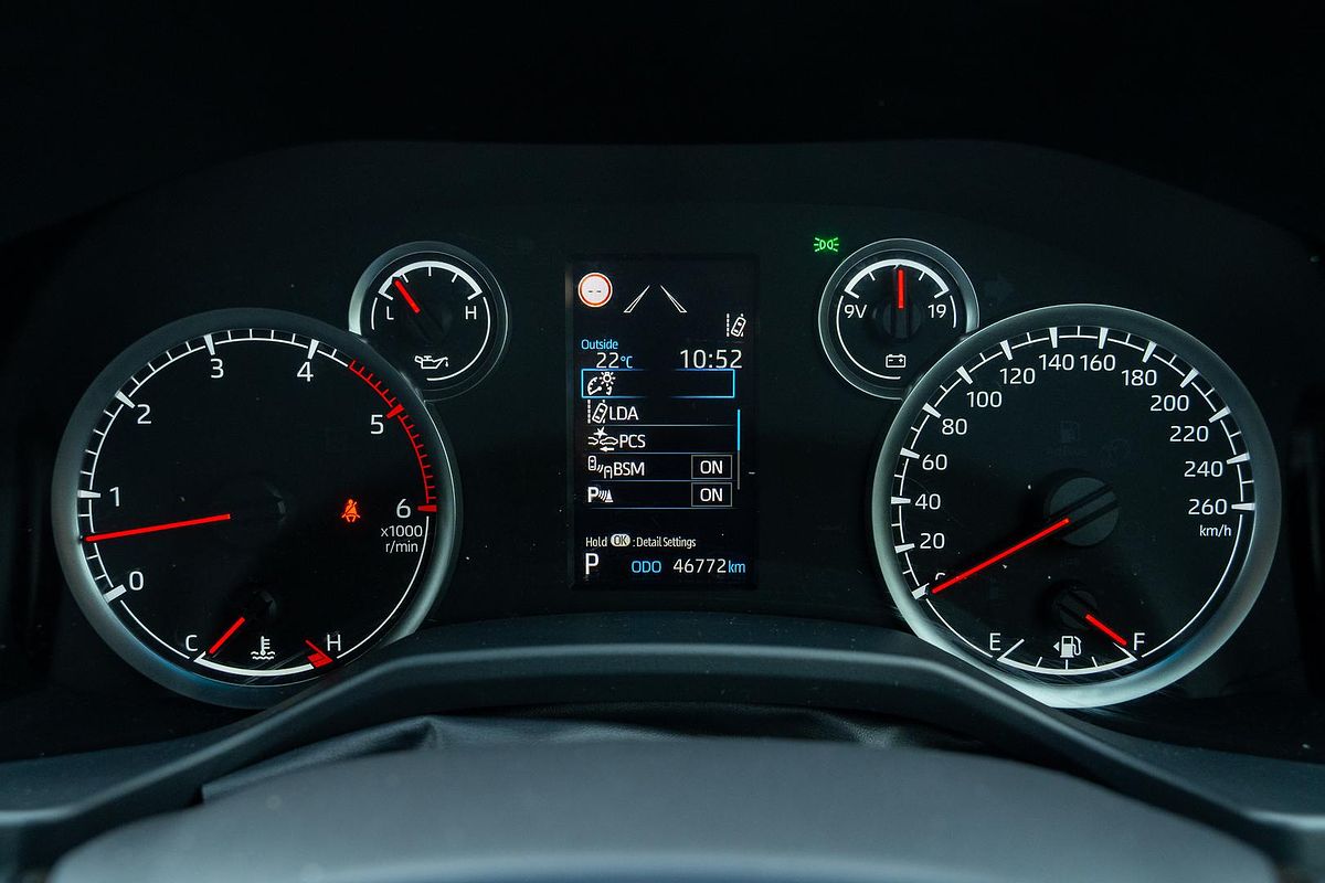 2023 Toyota Landcruiser GXL FJA300R