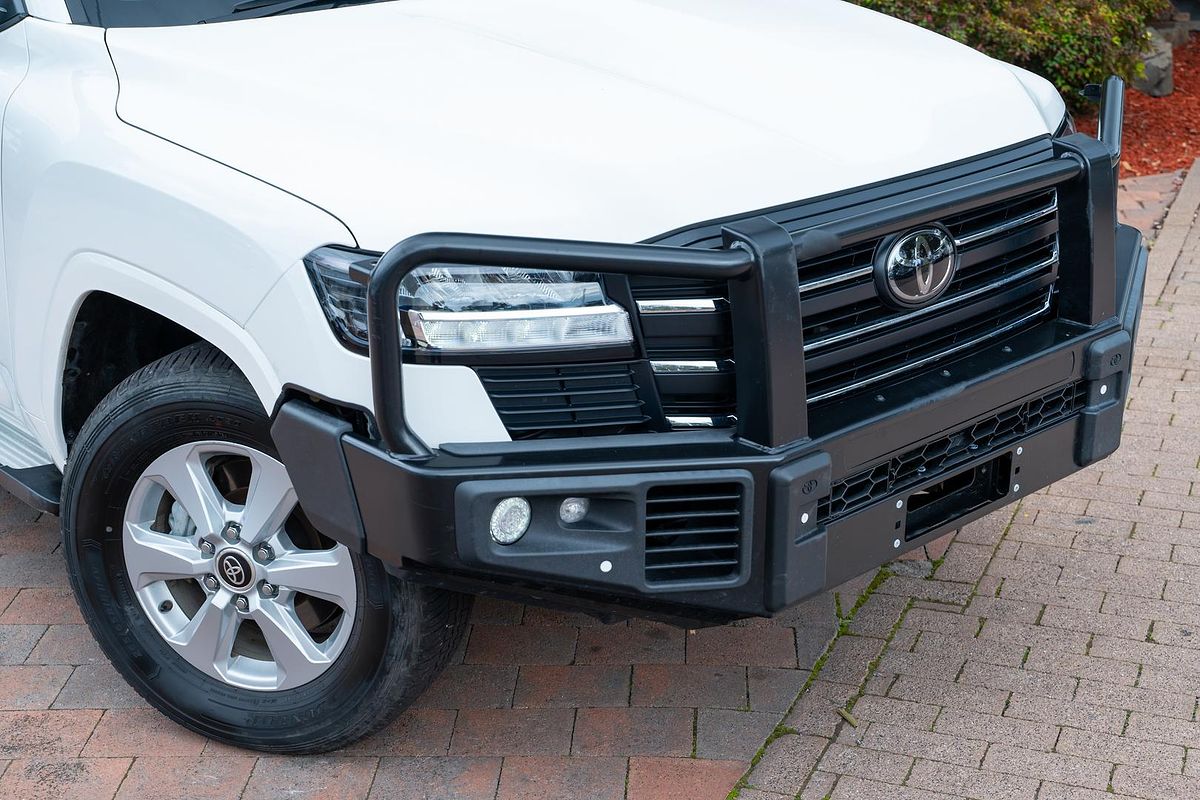 2023 Toyota Landcruiser GXL FJA300R