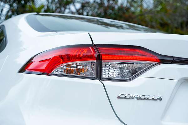 2020 Toyota Corolla Ascent Sport Hybrid ZWE211R
