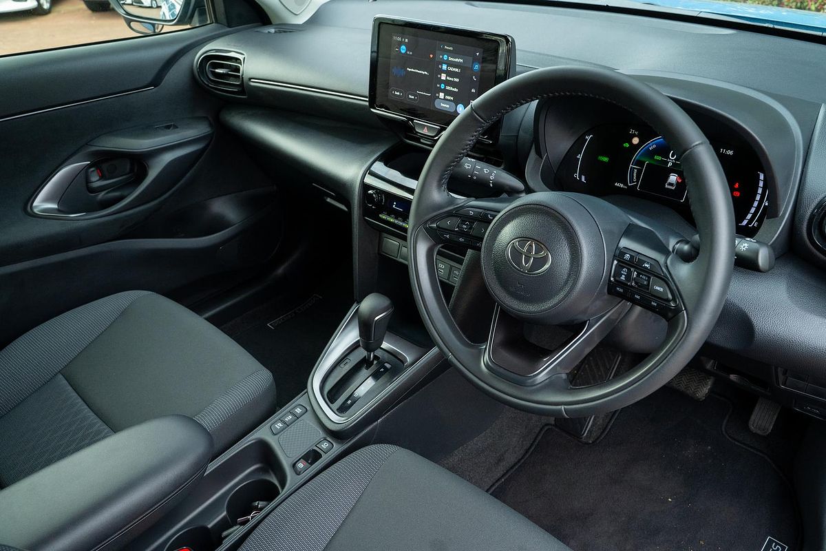 2025 Toyota Yaris Cross GX MXPJ10R