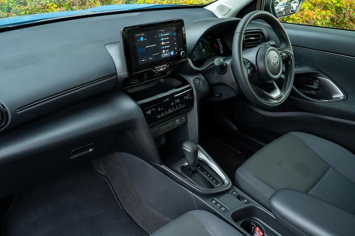 2025 Toyota Yaris Cross GX MXPJ10R