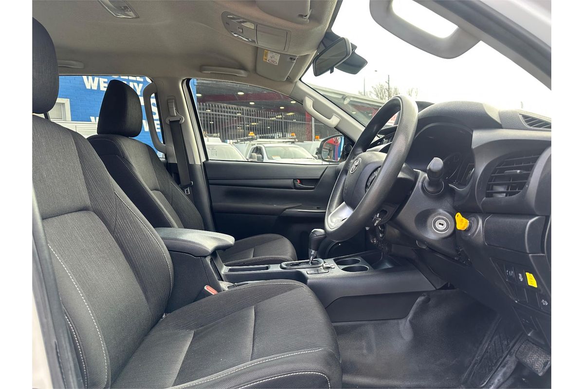 2020 Toyota Hilux SR GUN126R 4X4