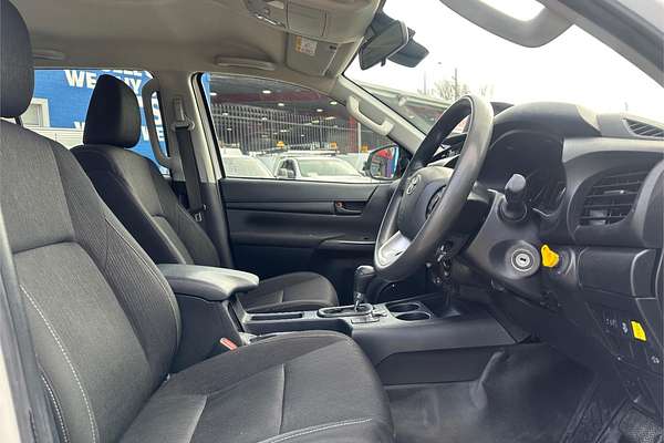 2020 Toyota Hilux SR GUN126R 4X4
