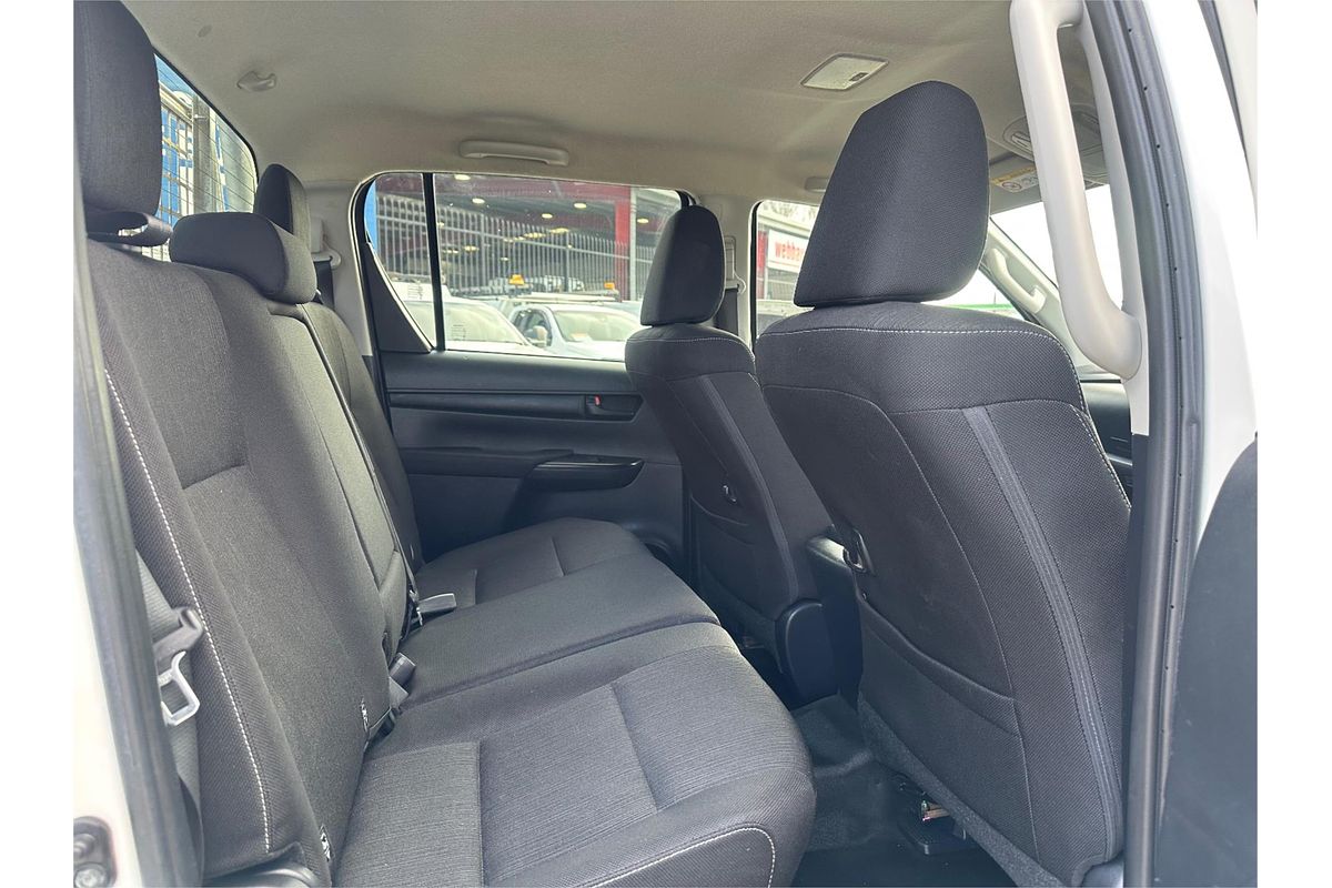2020 Toyota Hilux SR GUN126R 4X4