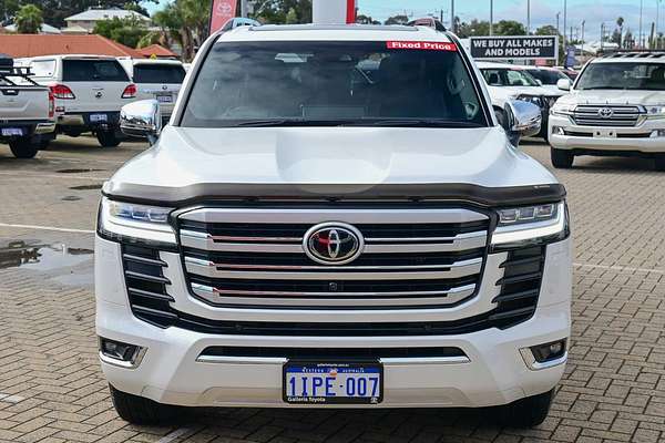 2024 Toyota Landcruiser Sahara ZX FJA300R