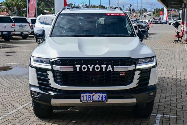 2023 Toyota Landcruiser GR Sport FJA300R