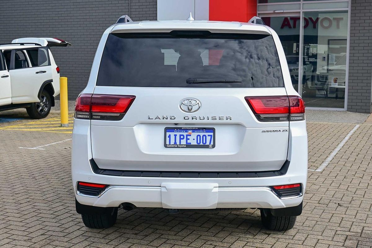 2024 Toyota Landcruiser Sahara ZX FJA300R