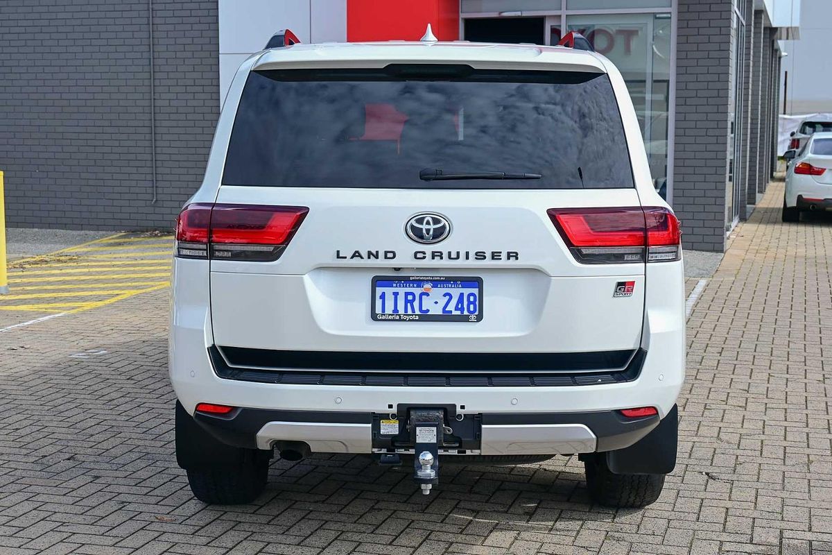 2023 Toyota Landcruiser GR Sport FJA300R