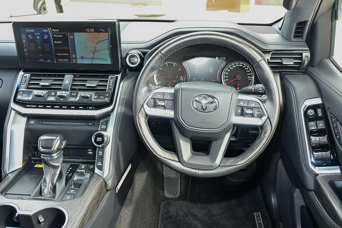 2024 Toyota Landcruiser Sahara ZX FJA300R