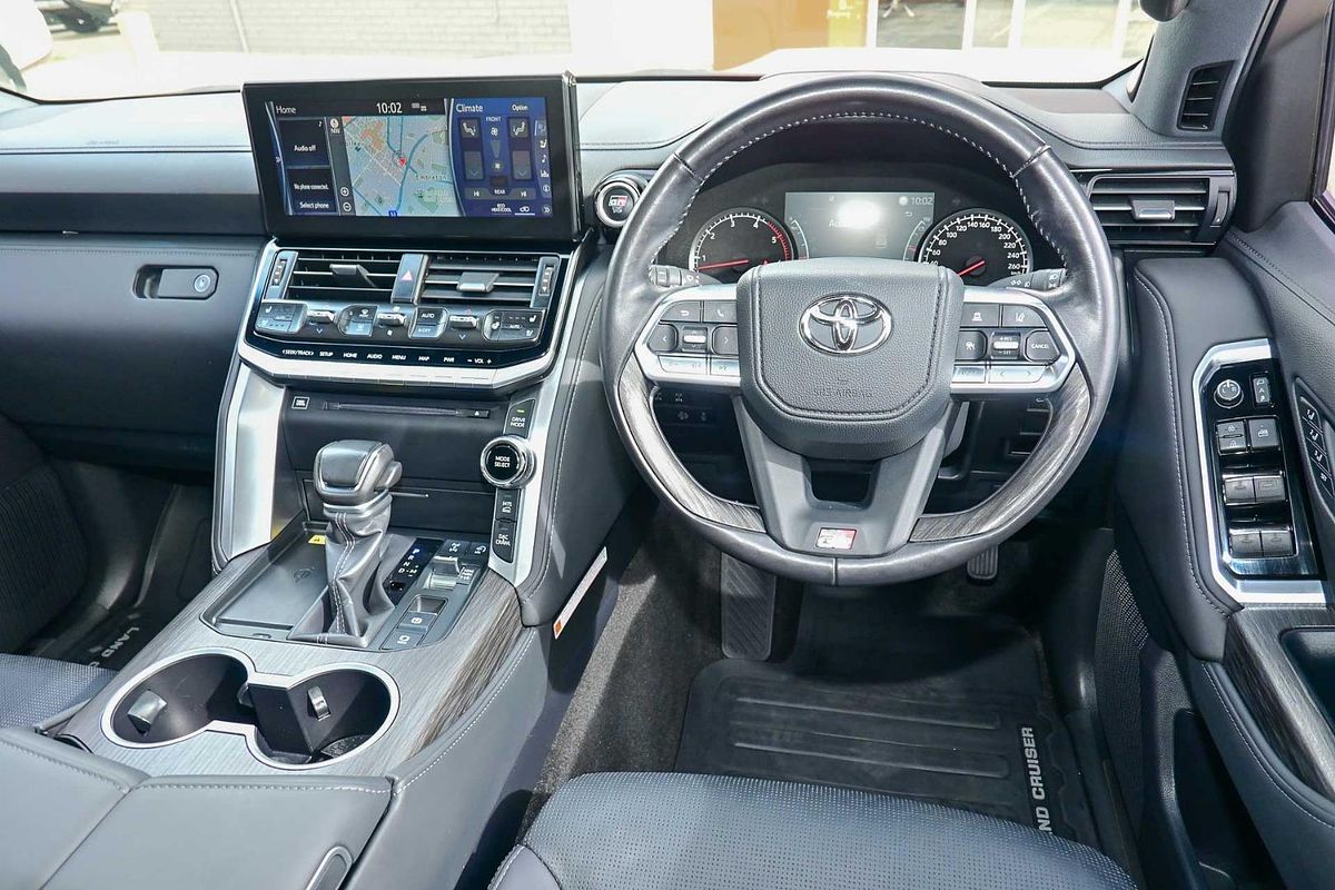 2023 Toyota Landcruiser GR Sport FJA300R