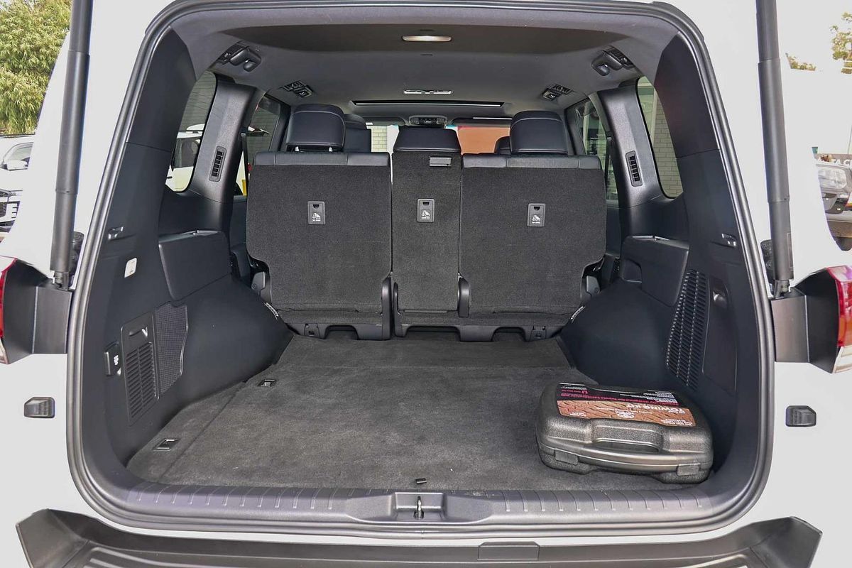 2024 Toyota Landcruiser Sahara ZX FJA300R