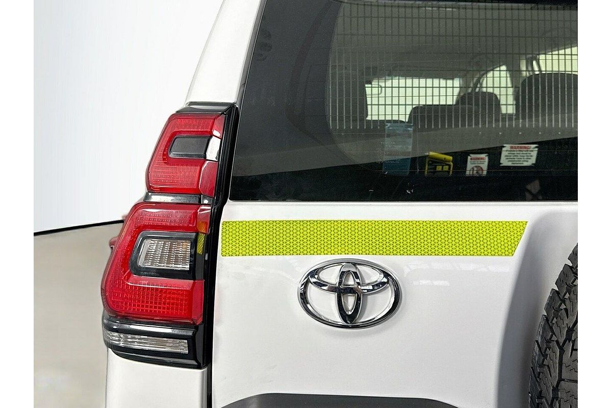 2022 Toyota Landcruiser Prado GX GDJ150R