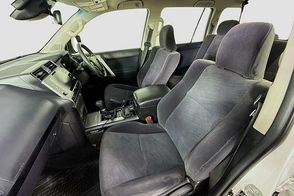 2022 Toyota Landcruiser Prado GX GDJ150R