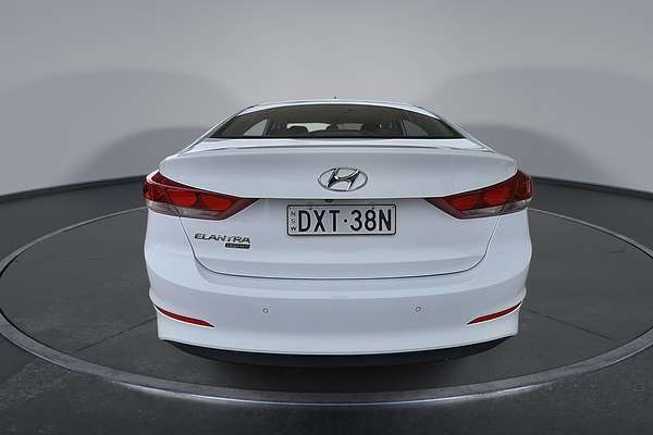 2018 Hyundai Elantra Active AD