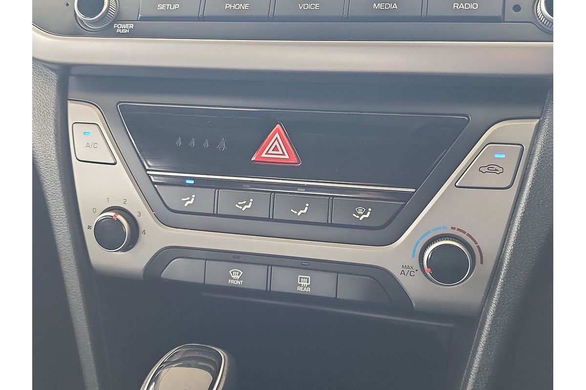 2018 Hyundai Elantra Active AD