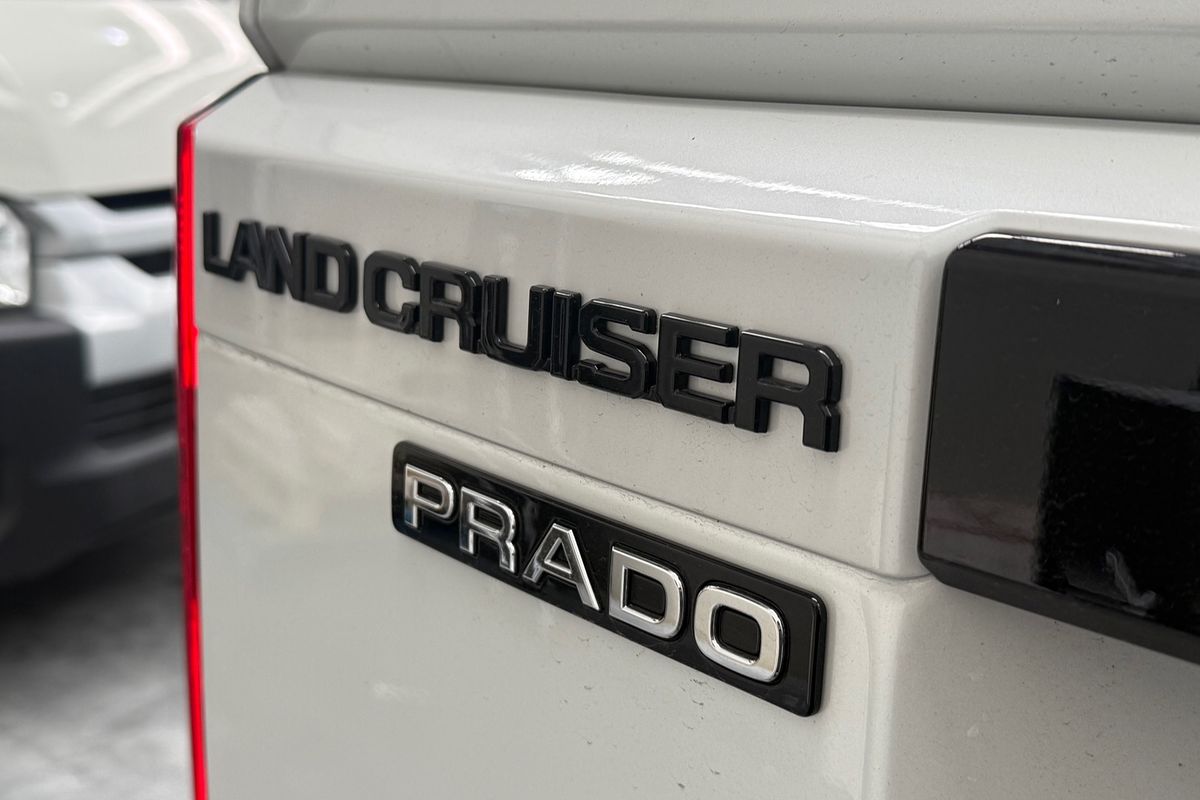 2025 Toyota Landcruiser Prado Kakadu GDJ251R