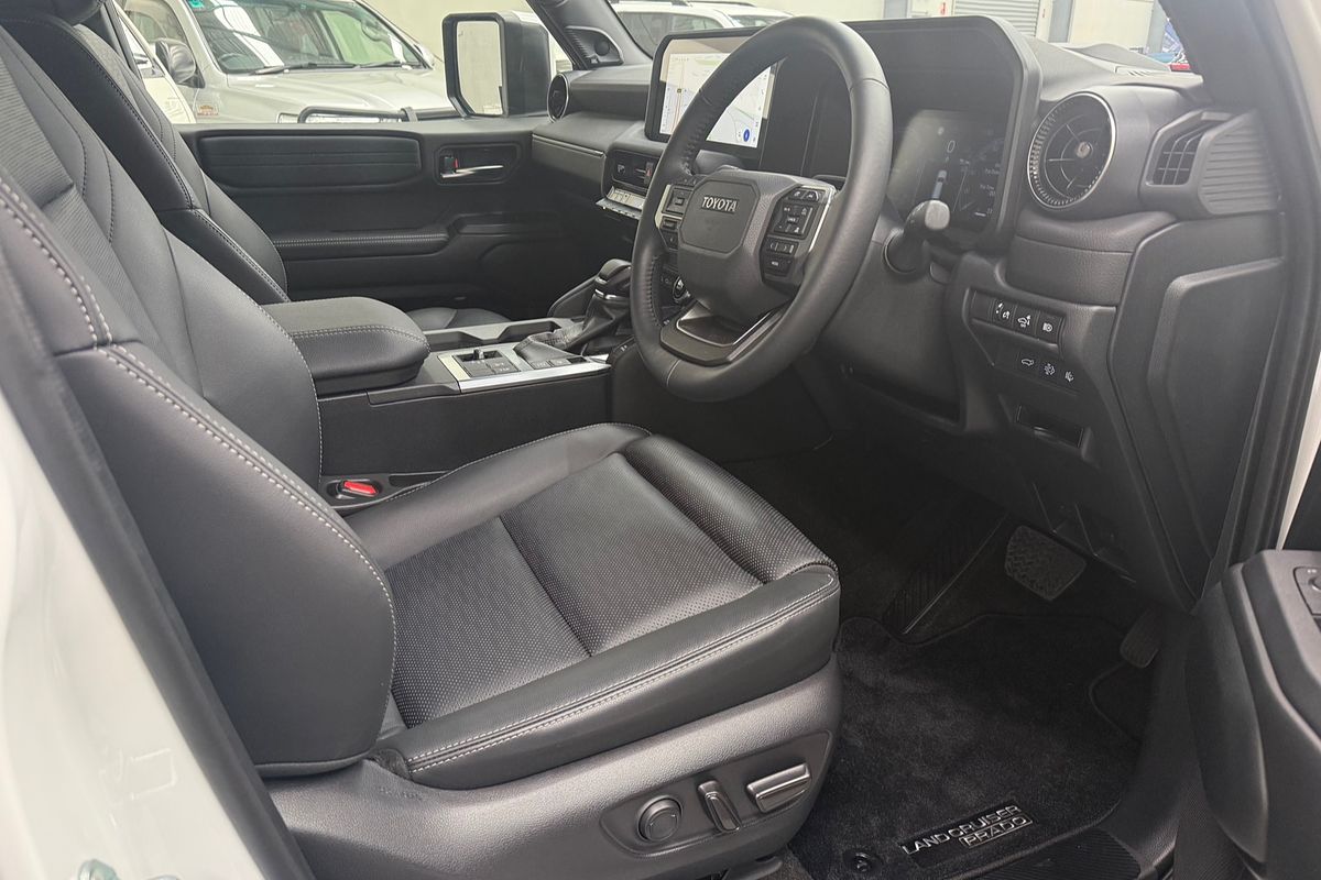 2025 Toyota Landcruiser Prado Kakadu GDJ251R