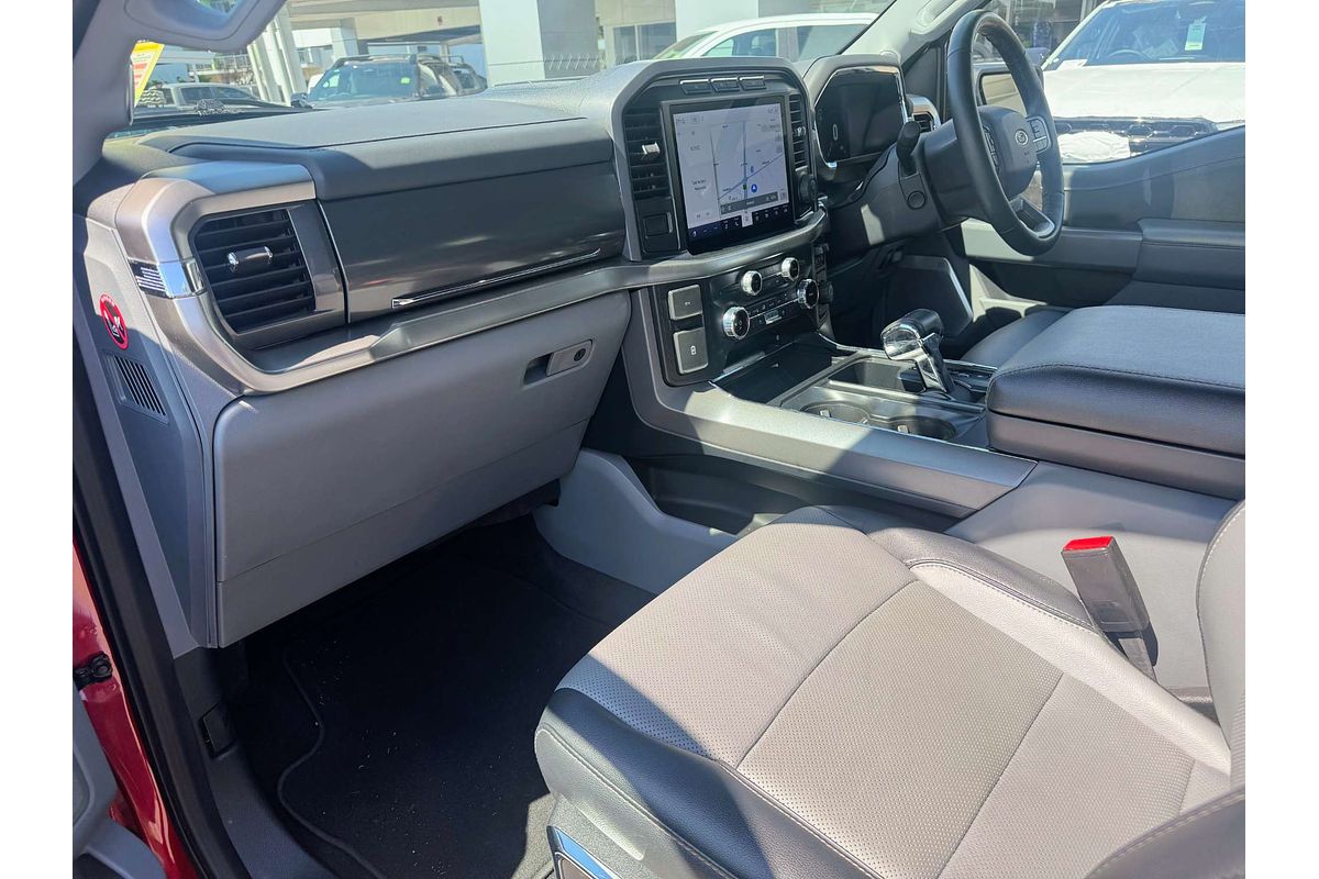 2023 Ford F-150 Lariat  4X4 LWB