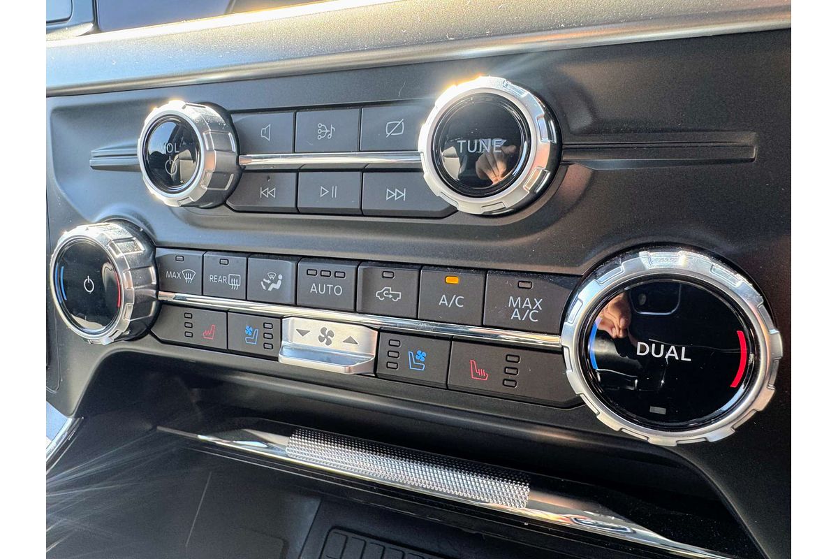 2023 Ford F-150 Lariat  4X4 LWB