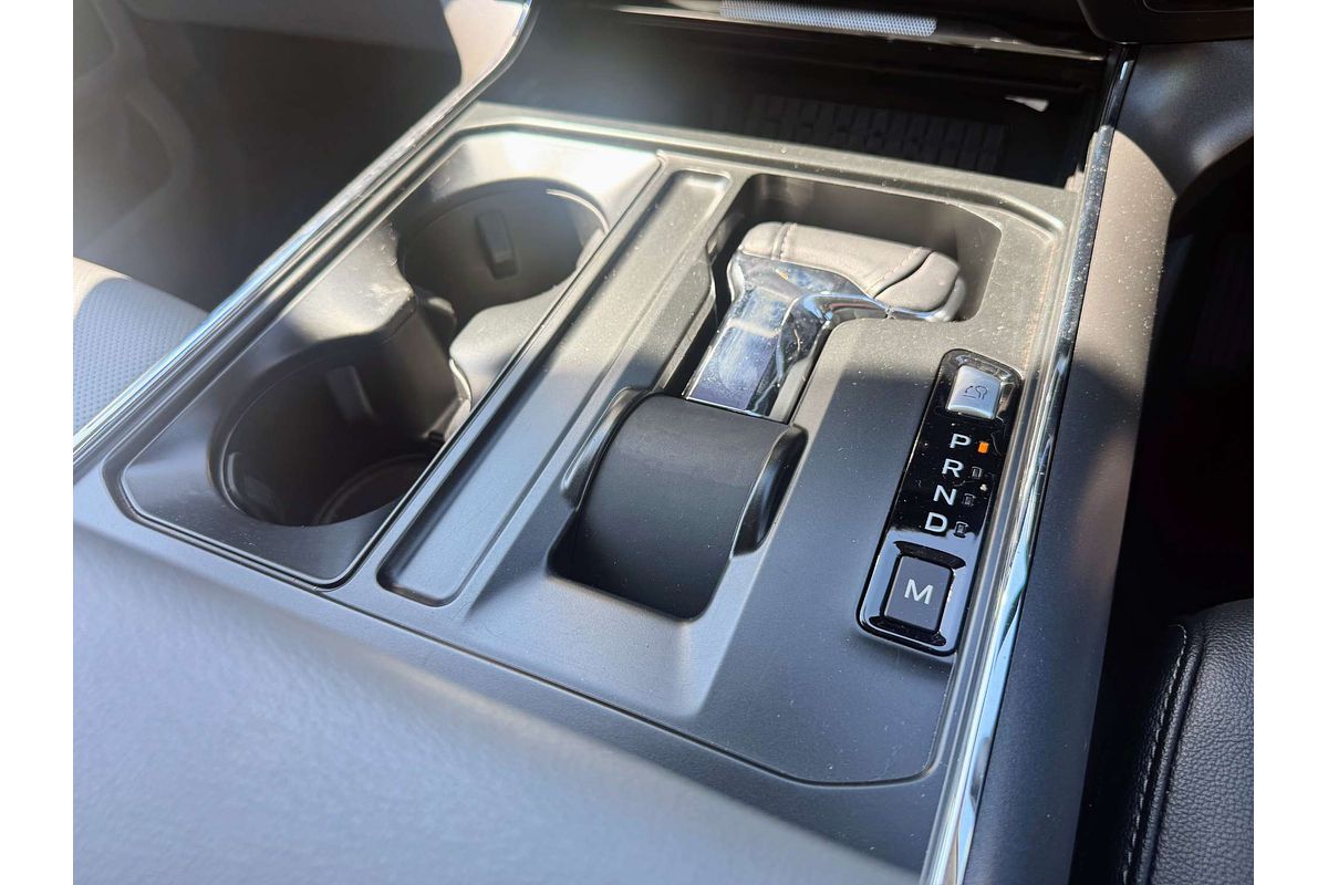 2023 Ford F-150 Lariat  4X4 LWB