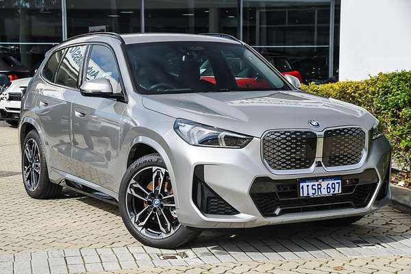 2024 BMW iX1 xDrive30 M Sport U11