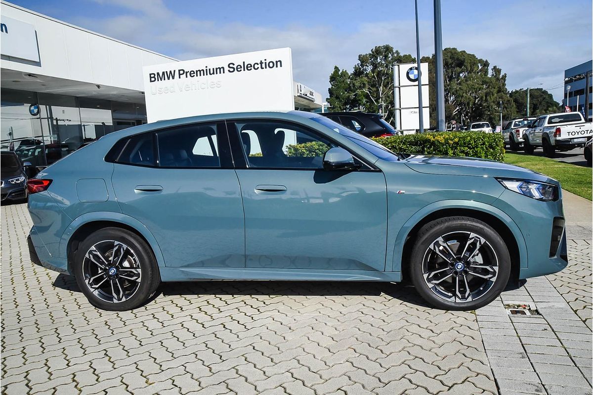2024 BMW iX2 eDrive20 M Sport U10