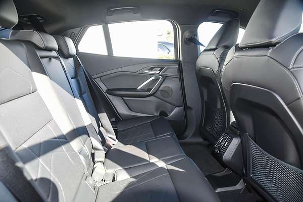 2024 BMW iX2 eDrive20 M Sport U10