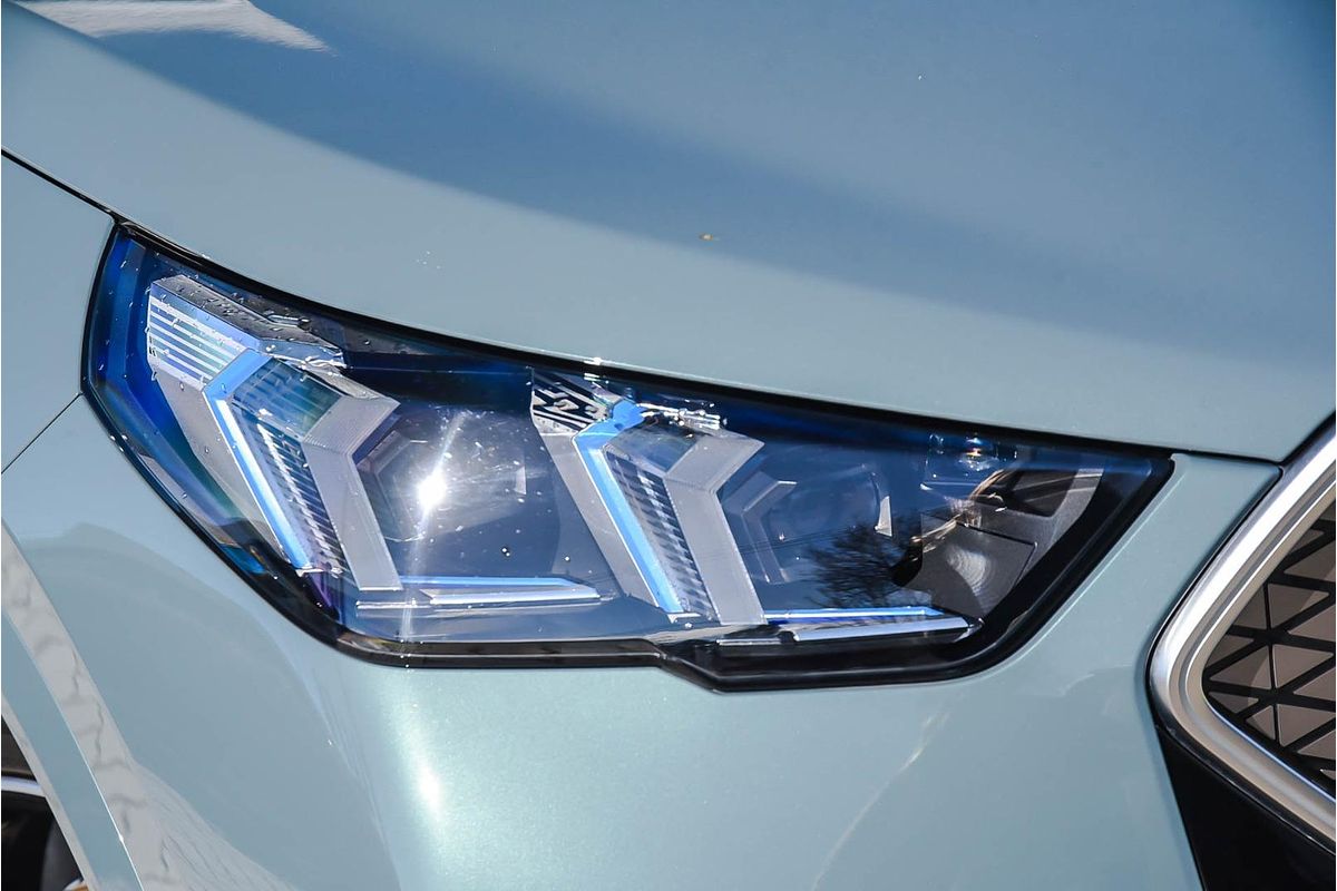 2024 BMW iX2 eDrive20 M Sport U10