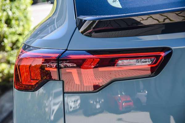 2024 BMW iX2 eDrive20 M Sport U10