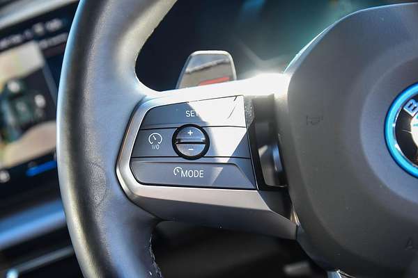 2024 BMW iX2 eDrive20 M Sport U10