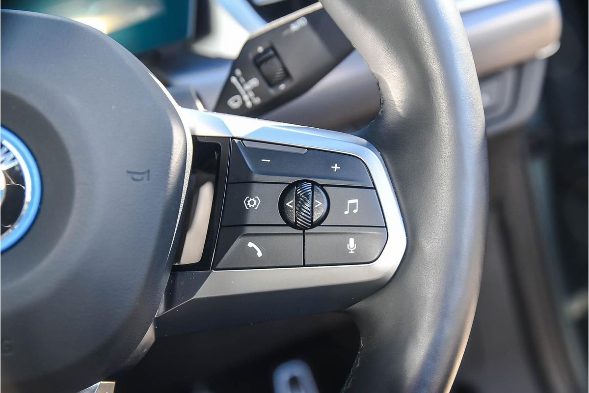 2024 BMW iX2 eDrive20 M Sport U10