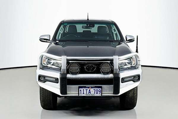 2019 Toyota Hilux SR5 GUN126R 4X4