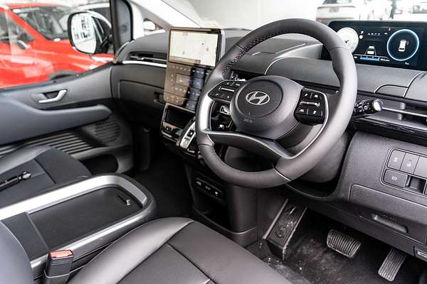 2025 Hyundai STARIA US4.V3