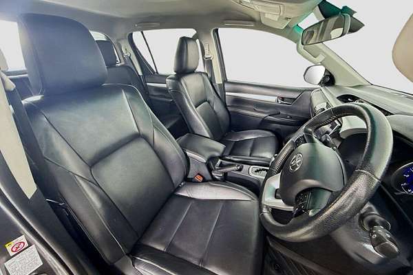 2019 Toyota Hilux SR5 GUN126R 4X4