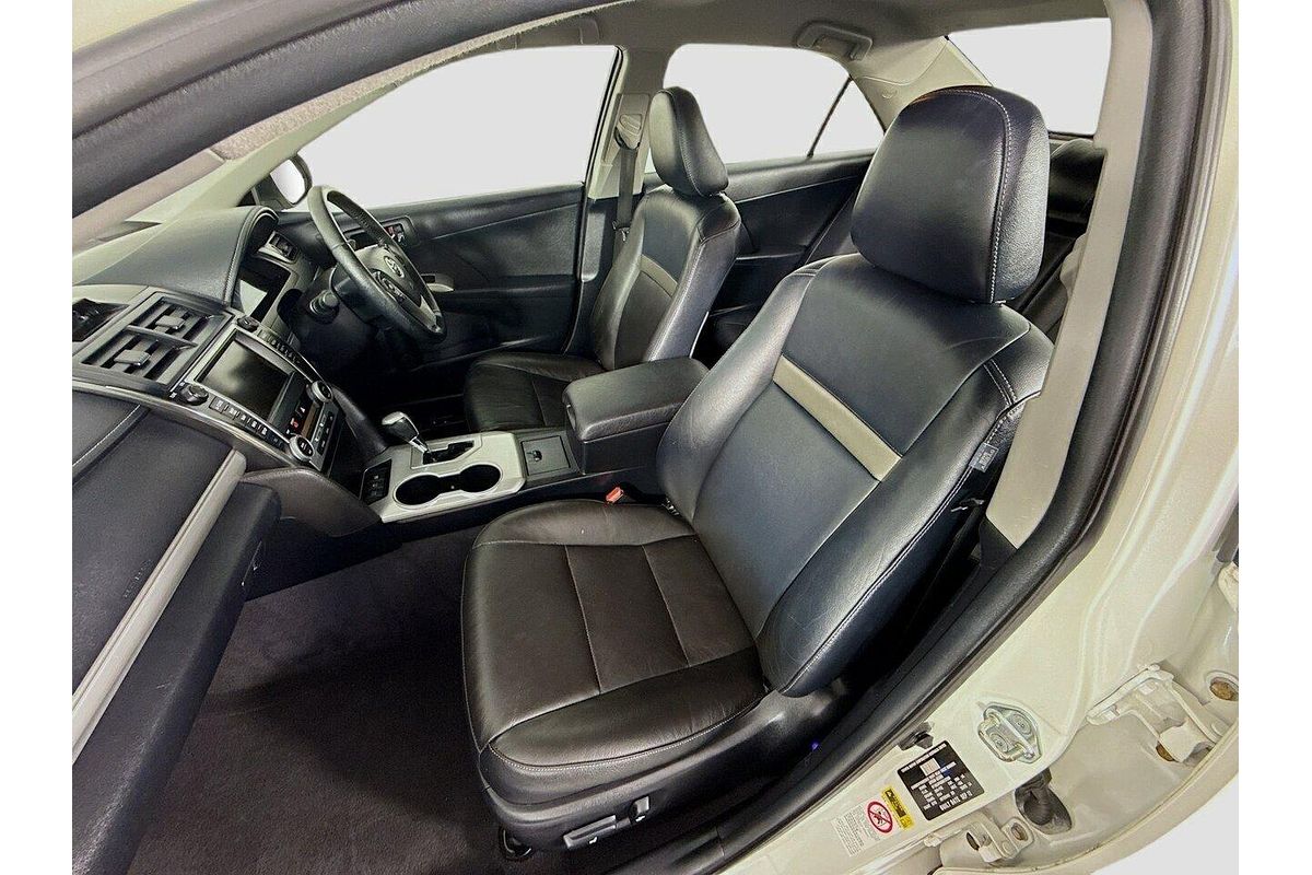 2012 Toyota Camry Hybrid HL AVV50R