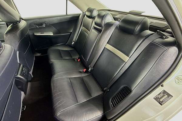 2012 Toyota Camry Hybrid HL AVV50R